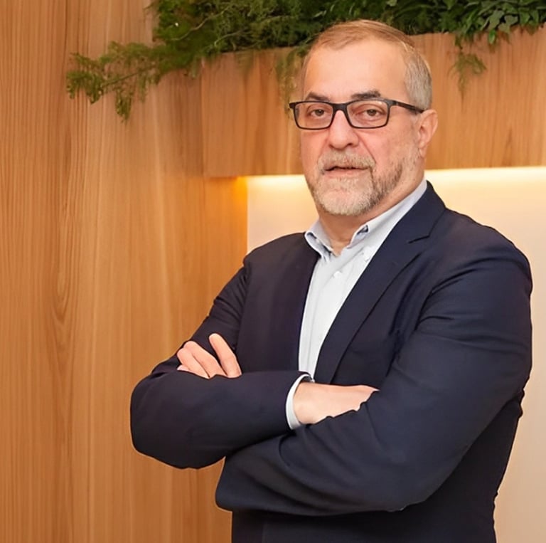 Dr. Renato Anghinah, neurologista